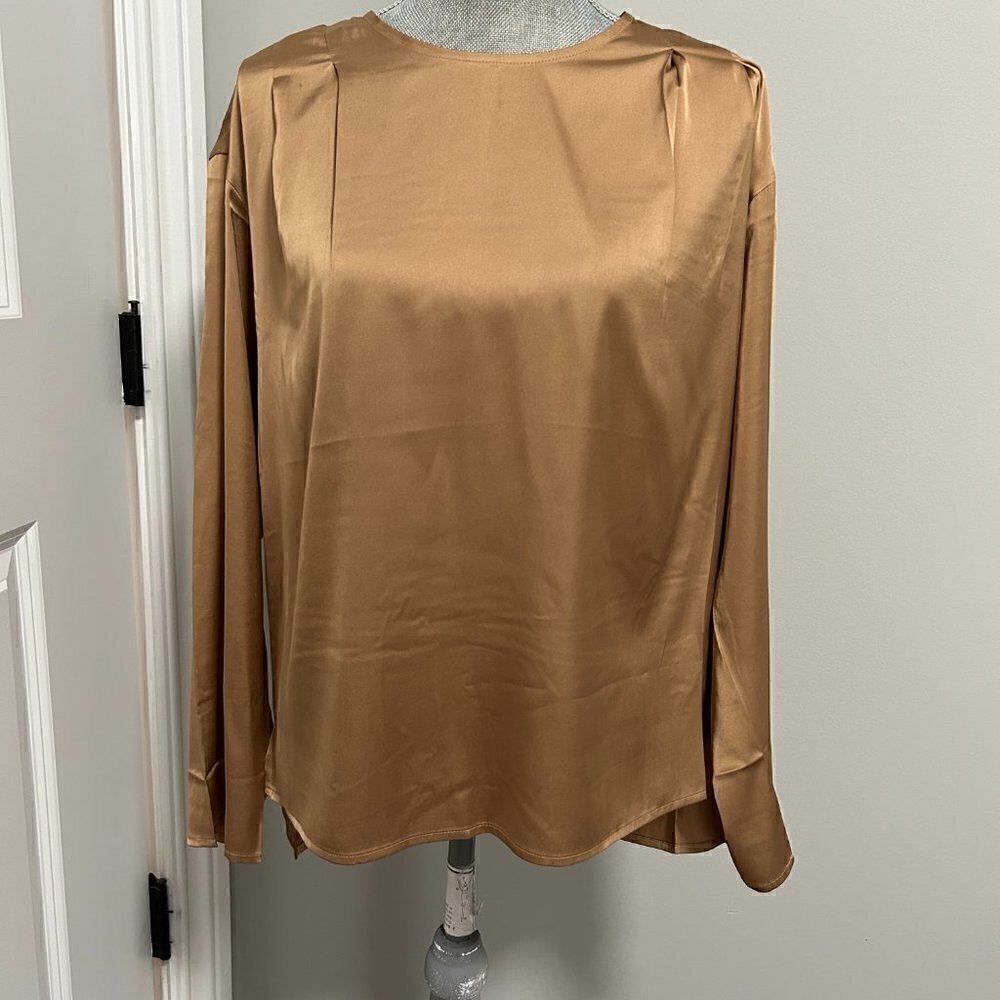Express Satin Long Sleeve Pleated Gramercy Top Pecan M NWT - Picture 2 of 3